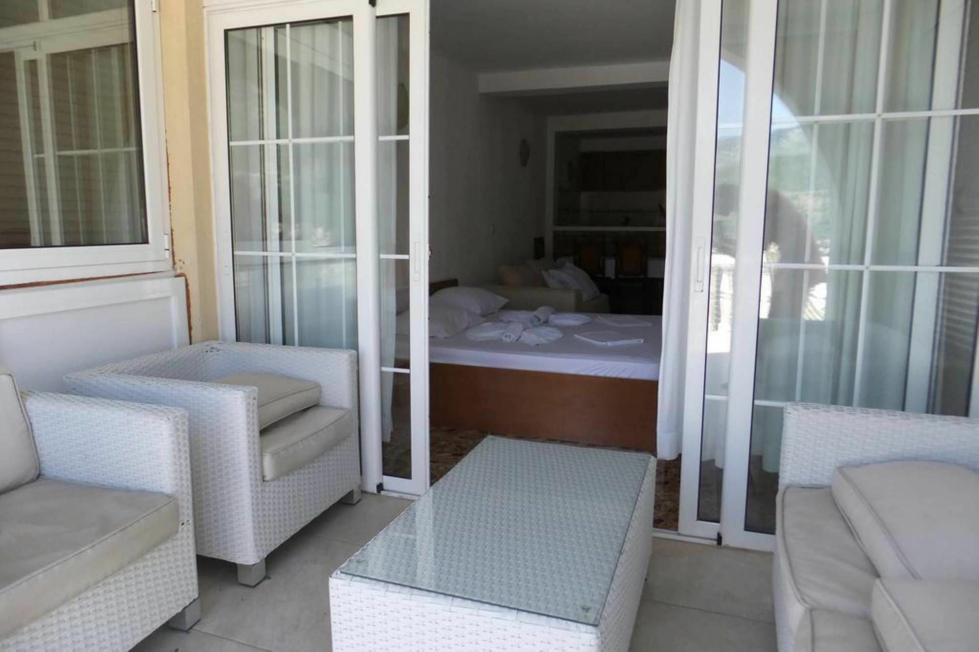 Ana Apartment