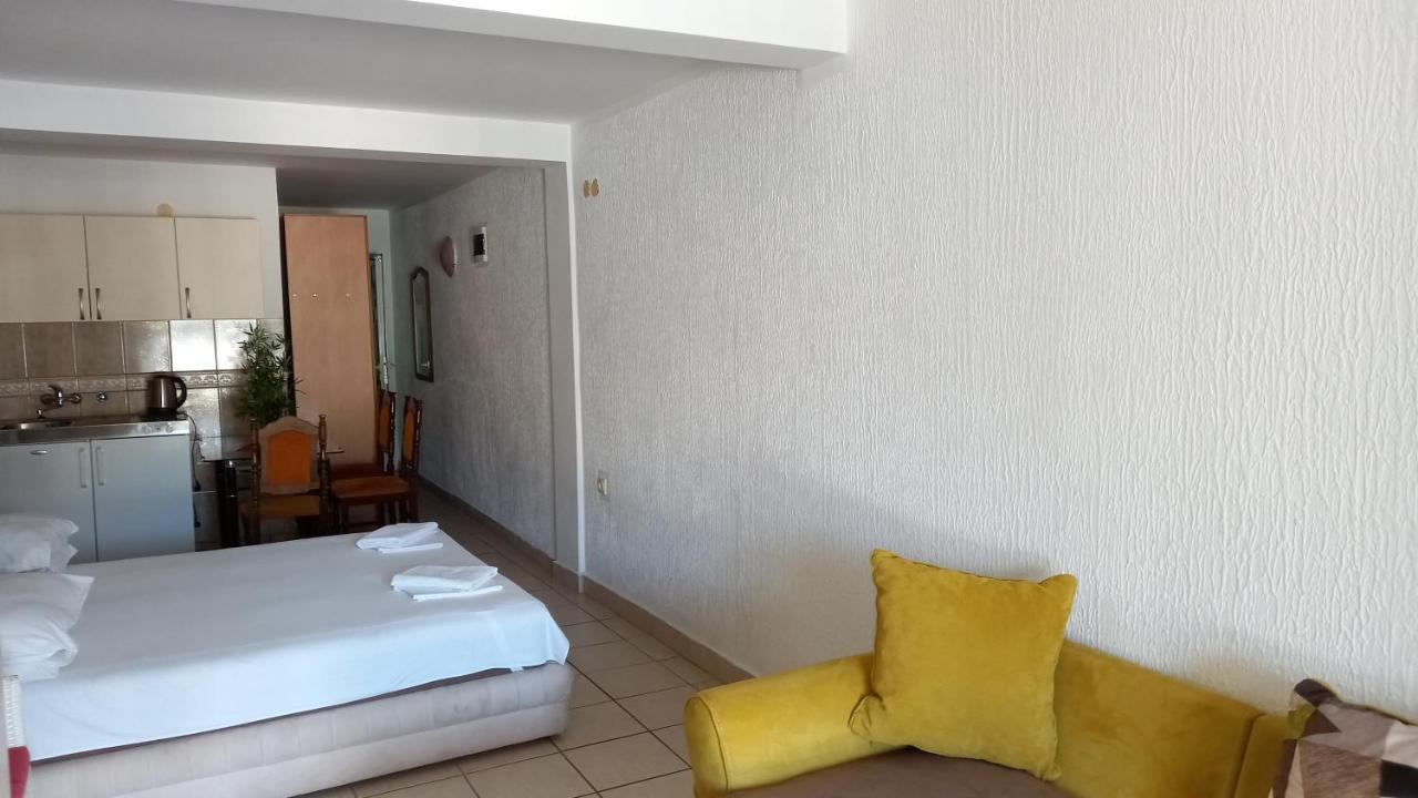 Ana Lägenhet Budva